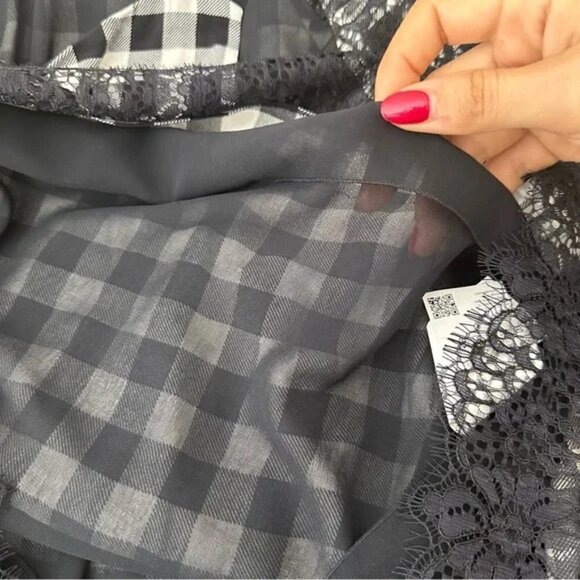 🆕 HUGO BOSS Womens checkered lace top size 10 - Picture 8 of 8